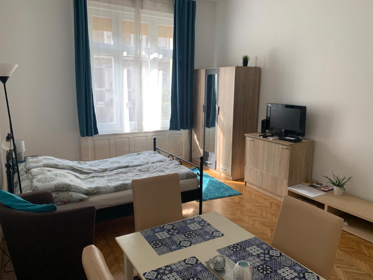 Mester4 Apartman Near To The Danube Budapest Exteriör bild